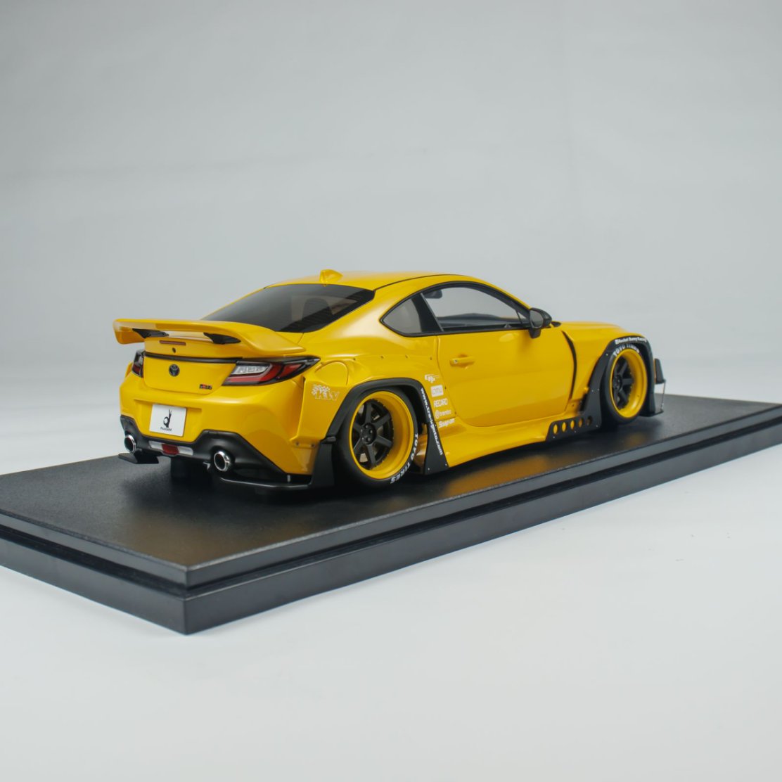 GT Spirit 1:18 Toyota GR86 Rocket Bunny Yellow CLDC043 – Horizon