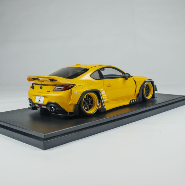 GT Spirit 1:18 Toyota GR86 Rocket Bunny Yellow CLDC043