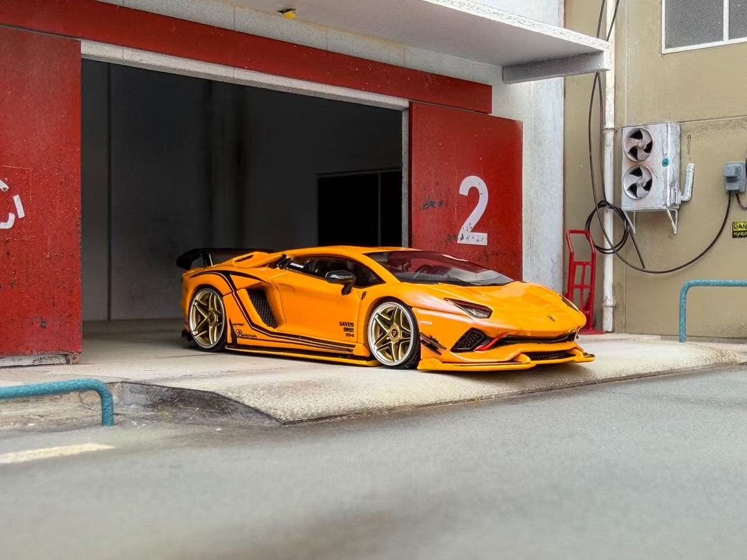[Preorder] Rotating Wheel 1:64 Rowen Lamborghini Aventador S - Iridescent Yellow