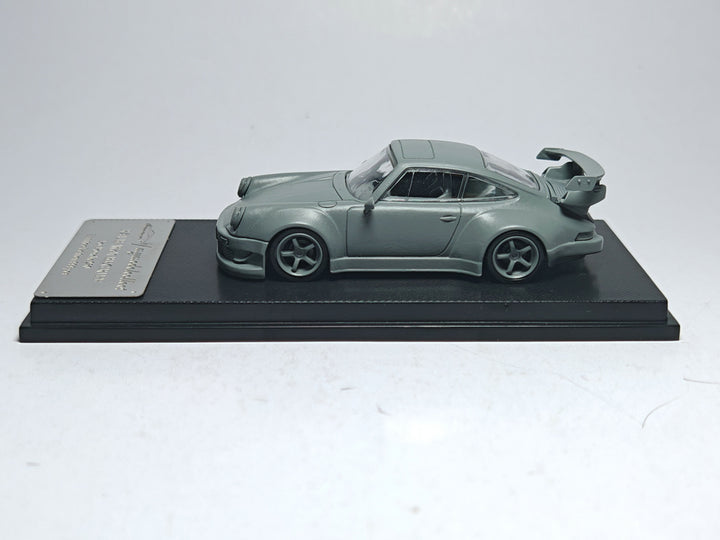 Model Collect 1:64 RWB 930 3.8 Type Wing Grey