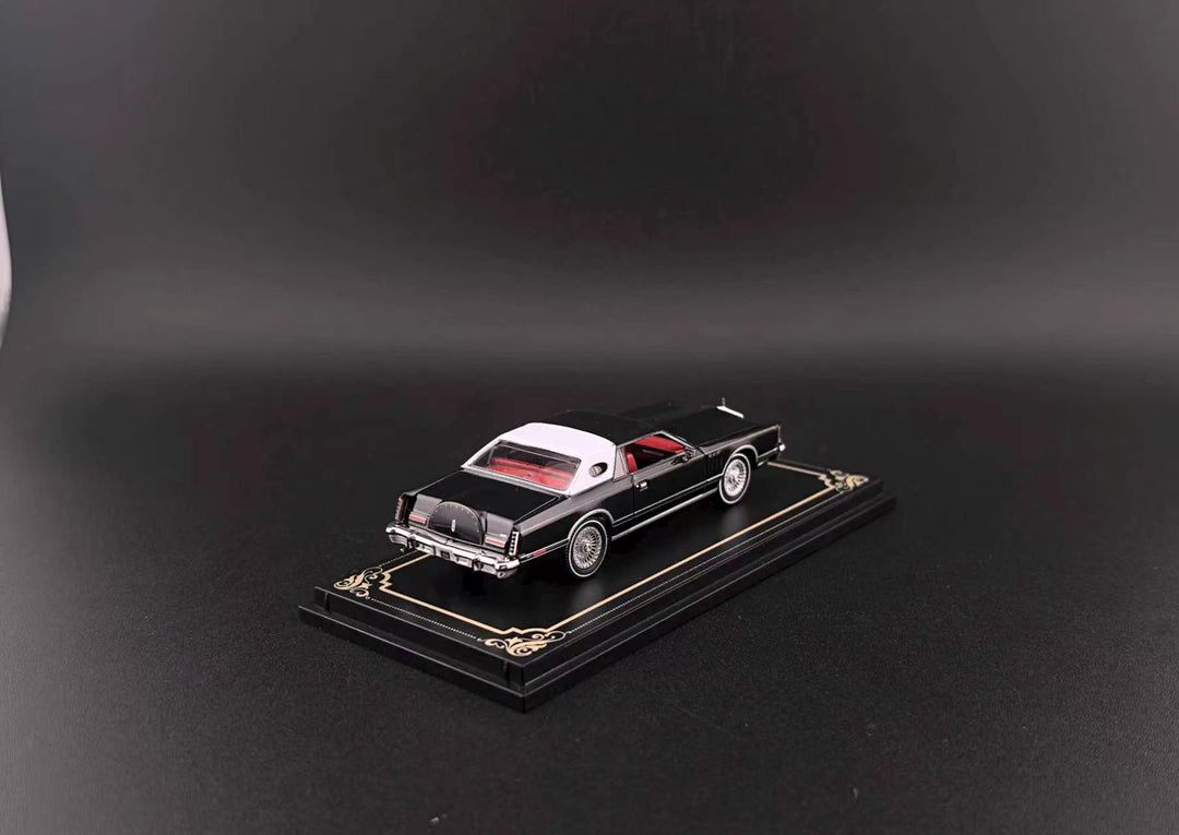[Preorder] Fine Works64 1:64 Lincoln Continental 1979 - Black