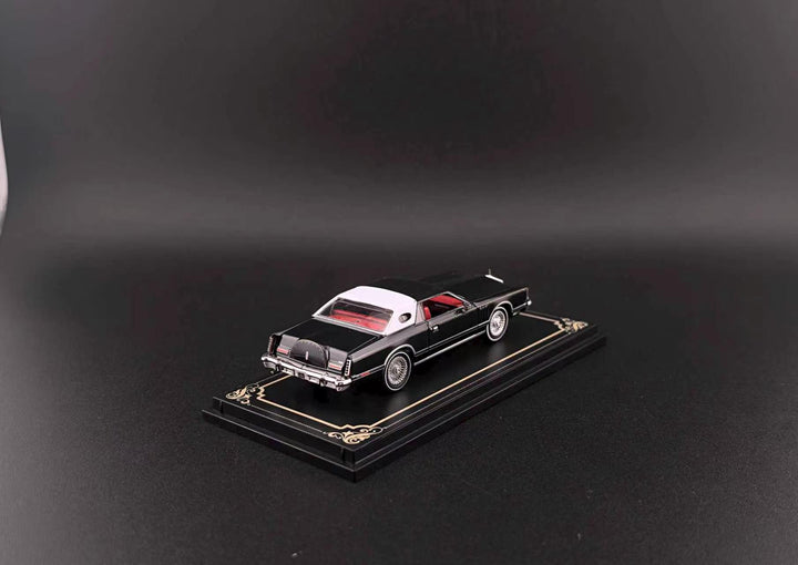 [Preorder] Fine Works64 1:64 Lincoln Continental 1979 - Black