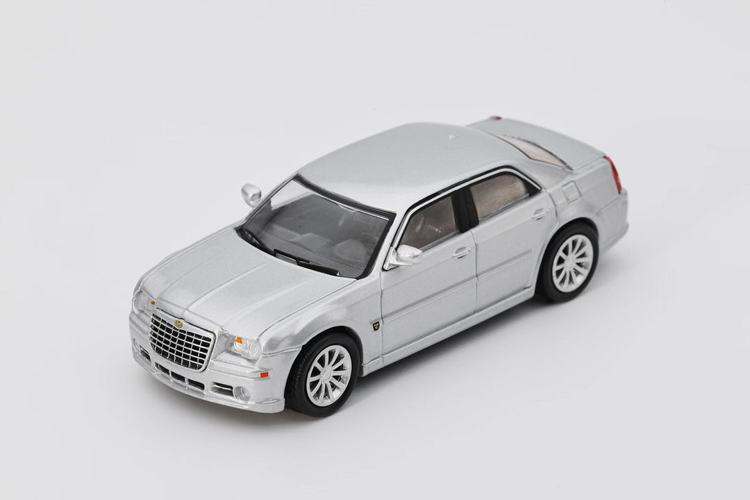 [Preorder] Shadow Pro 1:64  Chrysler 300C SRT8 SILVER LL-056-280