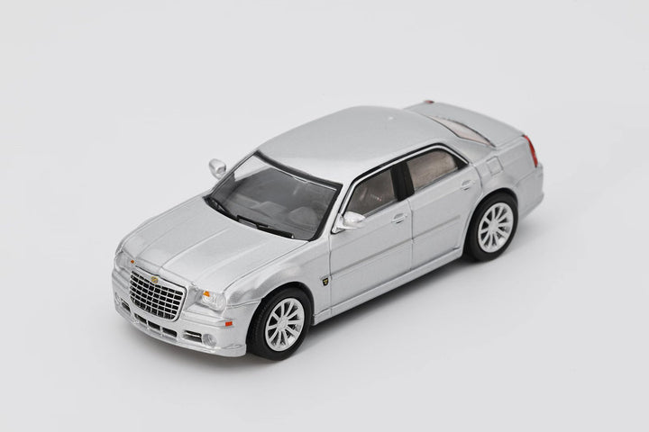 [Preorder] Shadow Pro 1:64  Chrysler 300C SRT8 SILVER LL-056-280