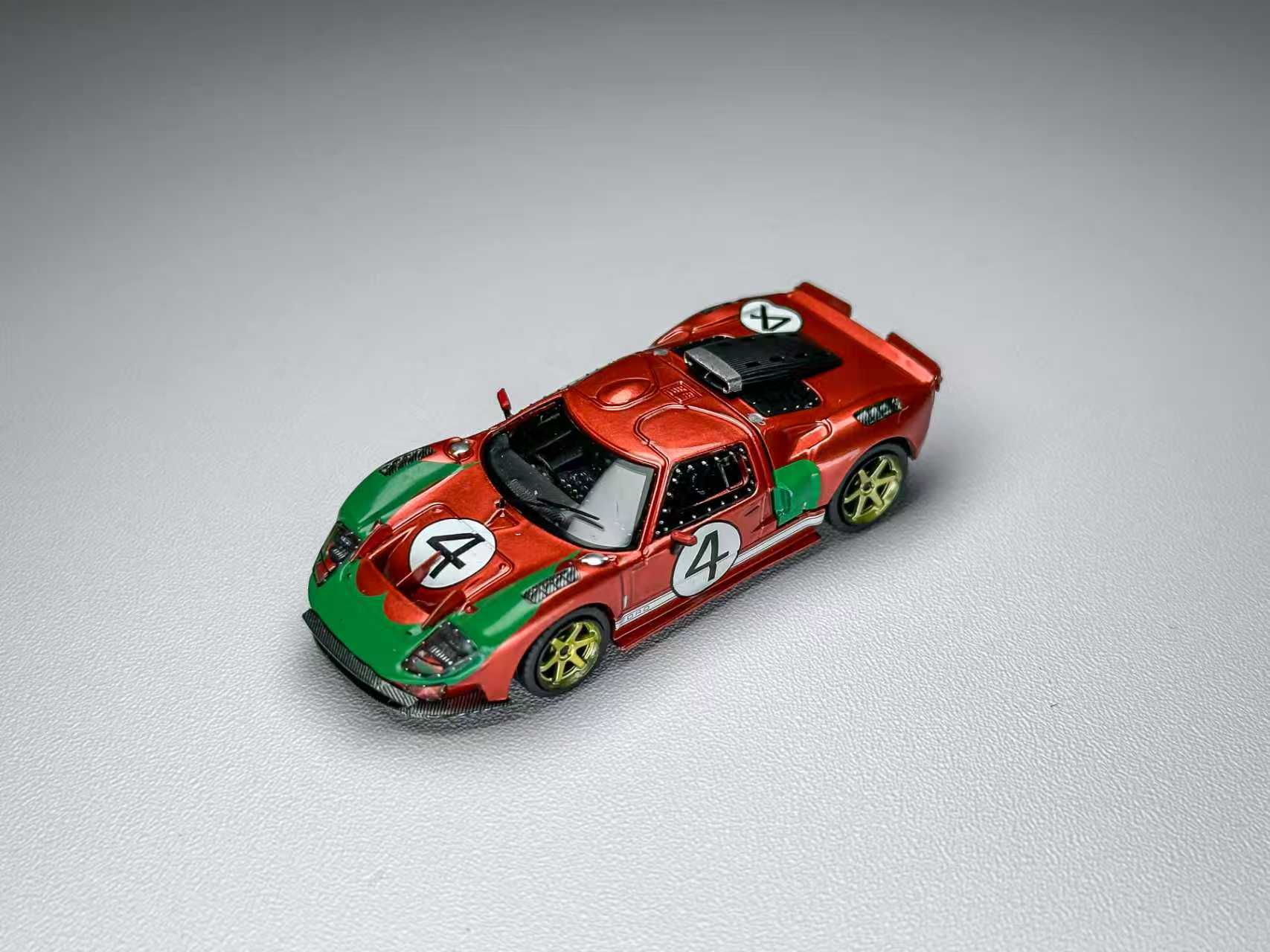Rhino Model 1:64 Ford GT40 Engine Hood Magnetic Attraction