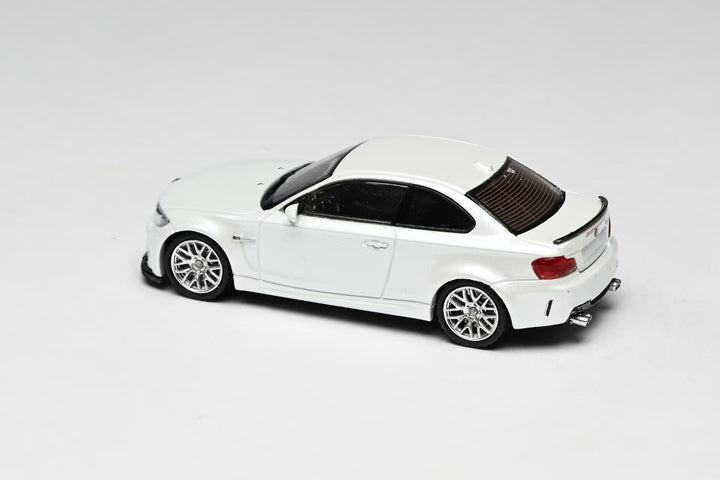 [Preorder] 7CM Model 1:64 BMW 1M Coupe  (E82) White Original version (silver style 359 multi-spoke wheels)