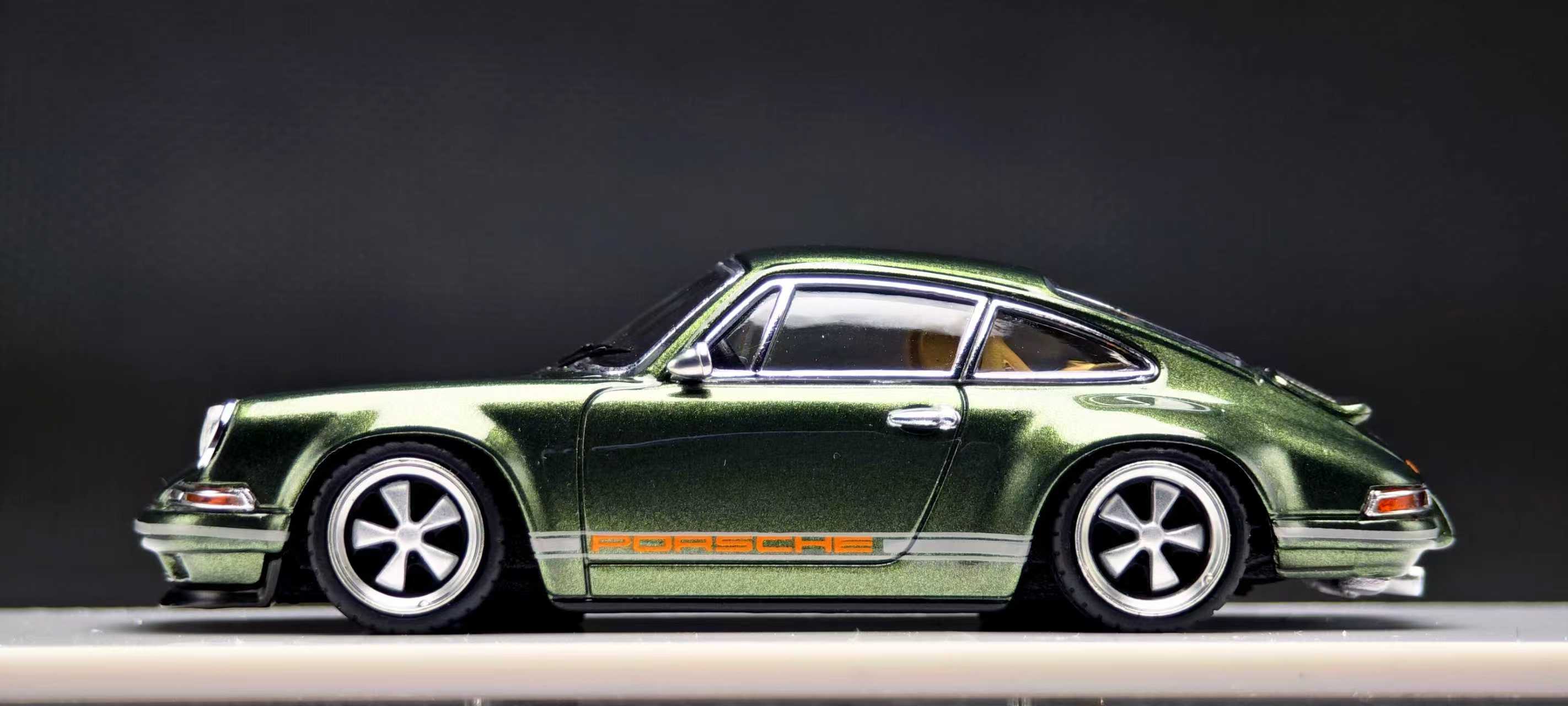 Preorder] Zincit Model 1:64 Porsche Singer Coupe (2 Colours