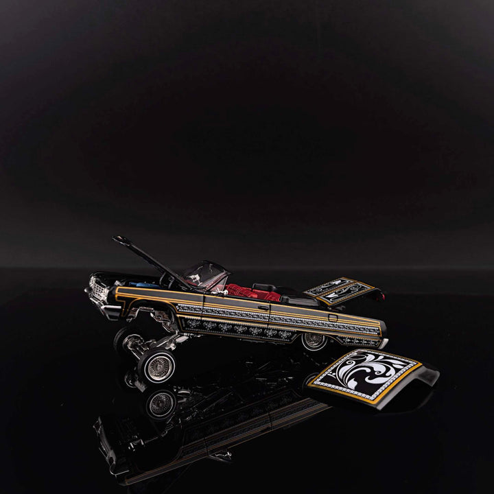 [Preorder] Fine Works 1:64 Chevrolet Impala Lowrider Black Gold Bouncing Car (2 Versions)