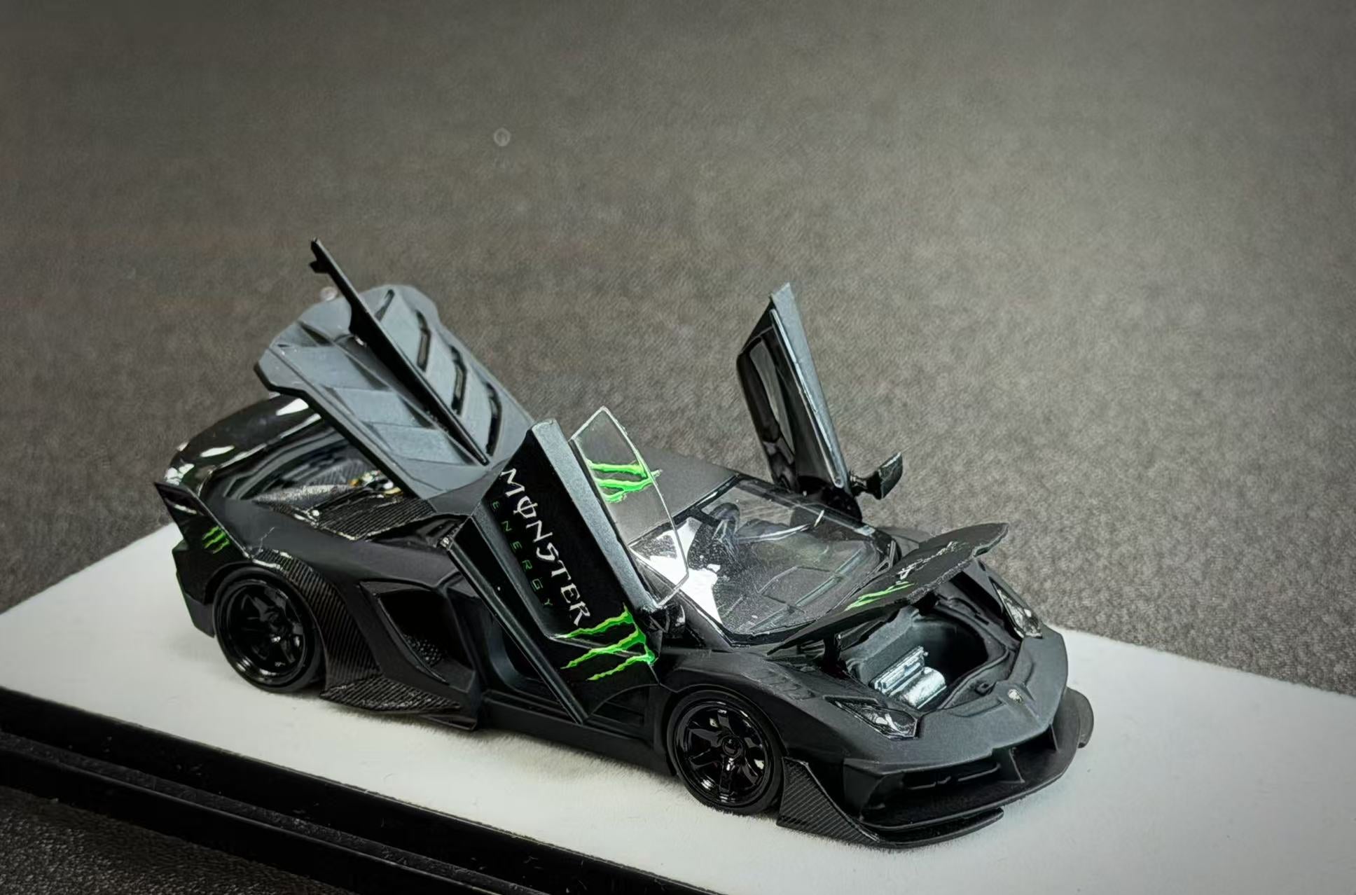 Preorder] PGM 1:64 Lamborghini Aventador LP700 GT EVO Monster PGM0