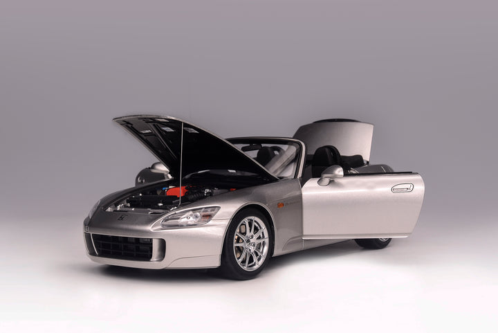 [Preorder] MOTORHELIX 1:18 Honda S2000 (AP2) - Silver