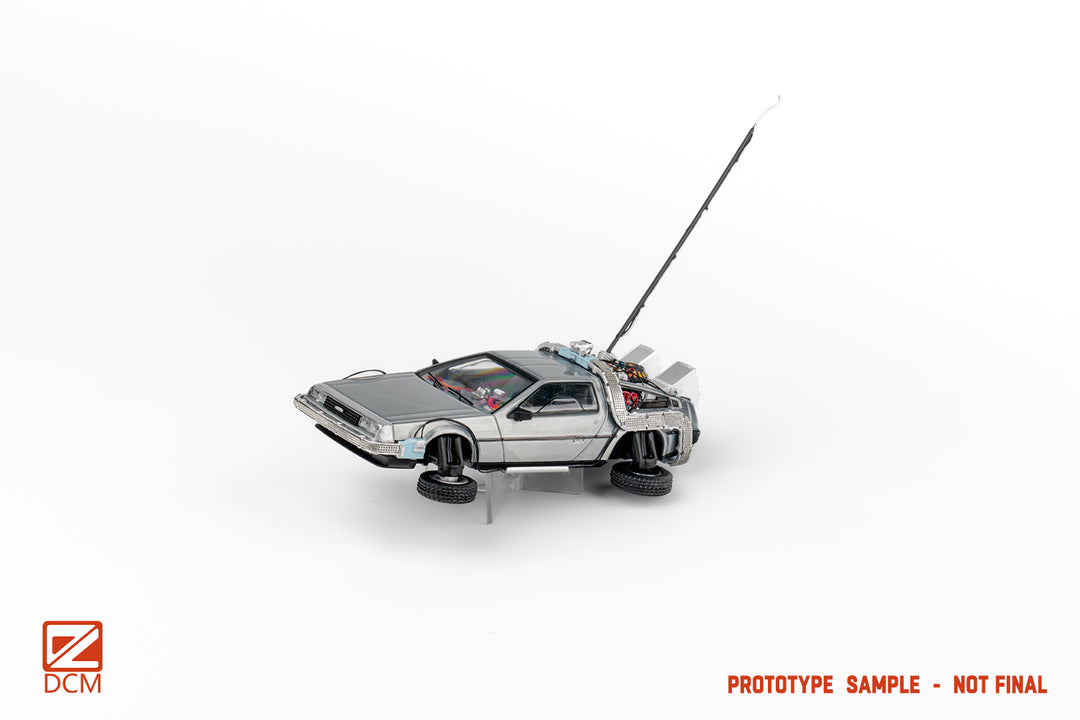 [Preorder] DCM 1:64 Back to the future DMC-12 (2 Versions)