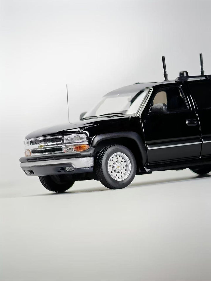[Preorder] MK Miniatures 1:64 2003 Chevrolet Suburban CIA Signal Jamming Vehicle Black MK2401-03-A1