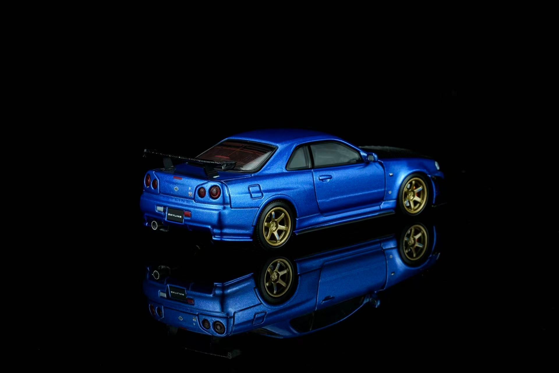 Preorder] MOTORHELIX 1:64 Nissan Skyline GT-R (R34) Customized (2