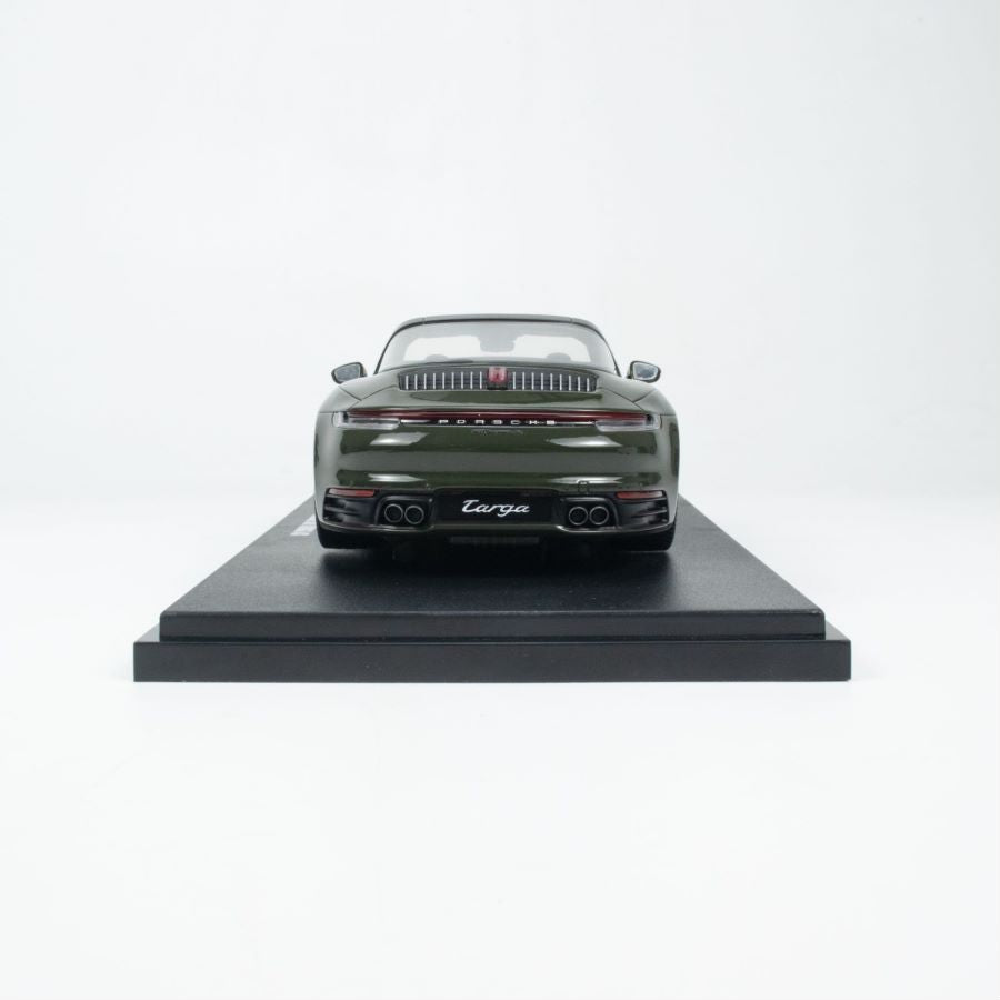 GT Spirit 1:18 PORSCHE 911 (992) TARGA 4S 2020 PTS BLACK OLIVE GREEN