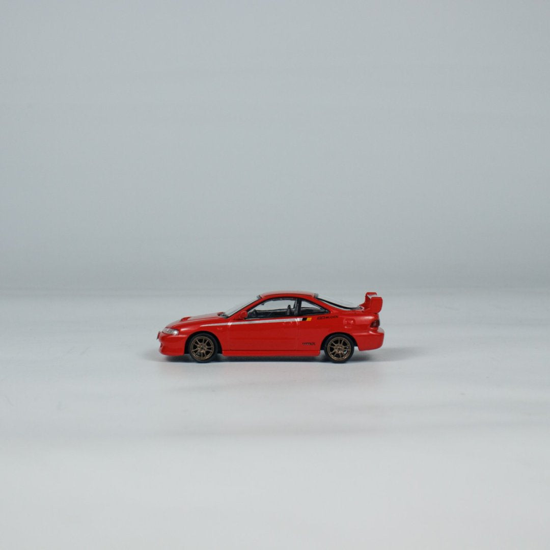 Tarmac Works 1:64 Global64 - Honda Mugen Integra Type-R DC2