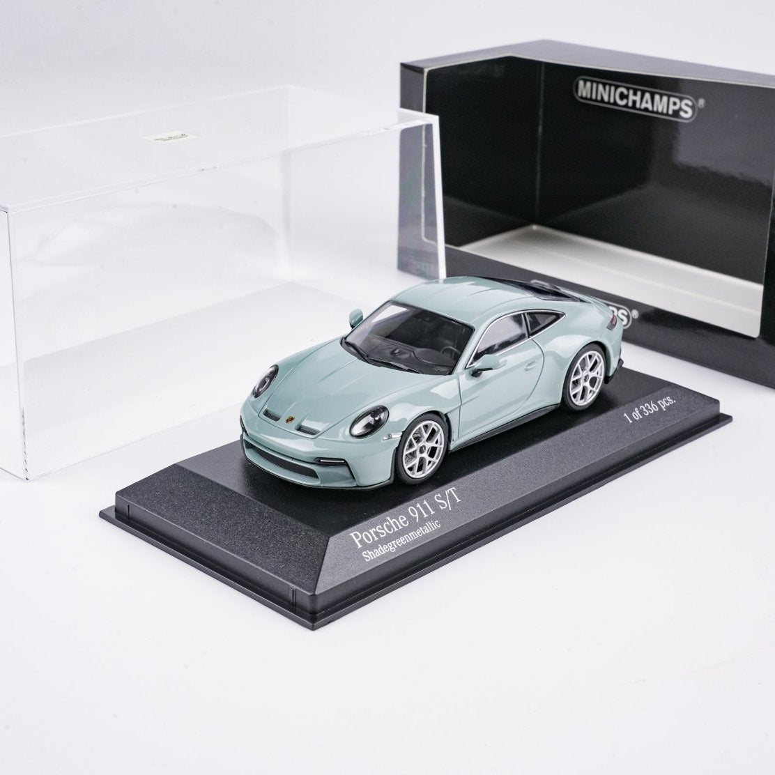 MINICHAMPS 1:43 PORSCHE 911(992) S/T - 2023 - GREEN METALLIC