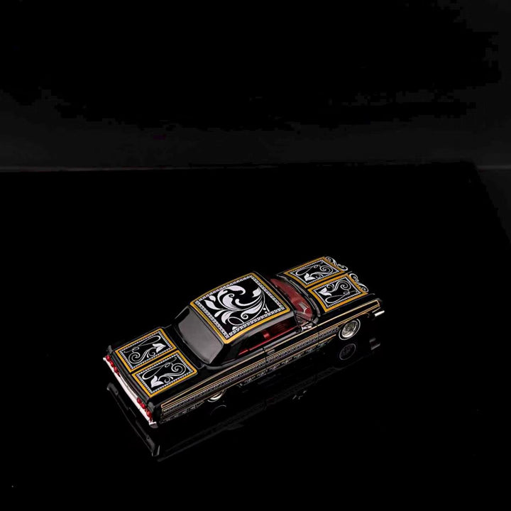 [Preorder] Fine Works 1:64 Chevrolet Impala Lowrider Black Gold Bouncing Car (2 Versions)
