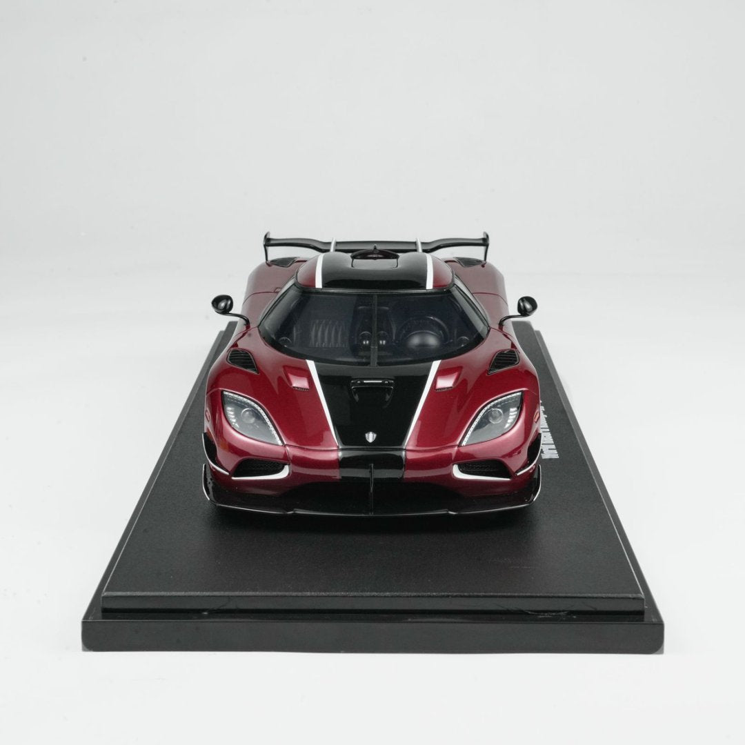GT Spirit 1:18 KOENIGSEGG AGERA RS DEEP RED 2017 GT931