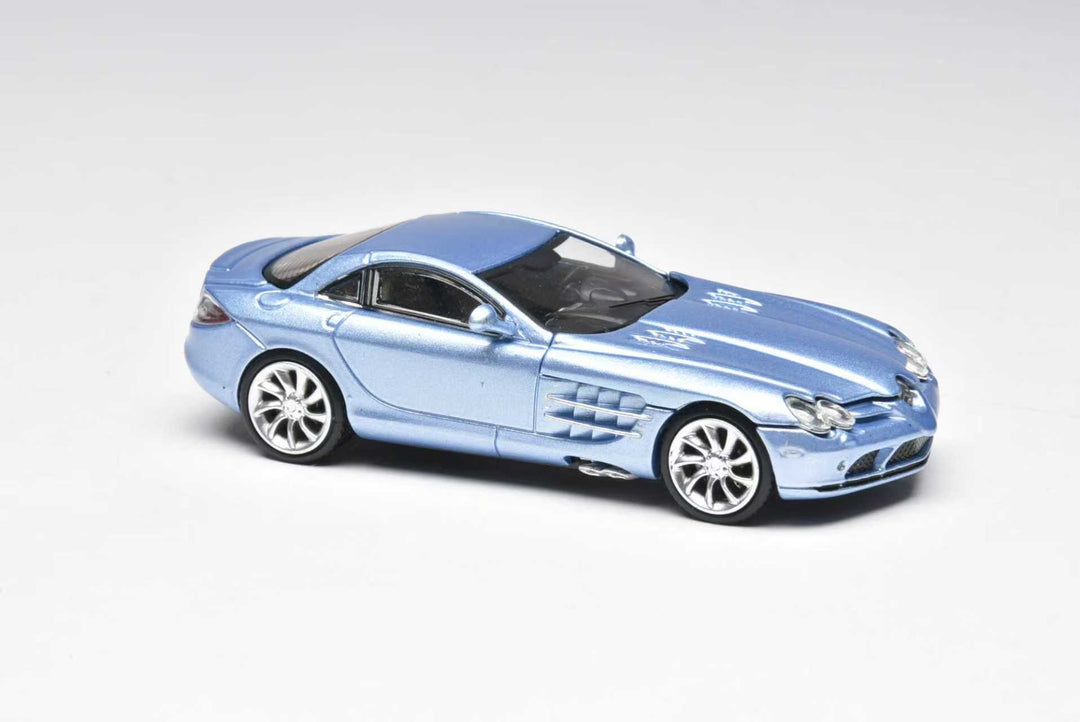 [Preorder] Stance Hunters 1:64 Mercedes Benz SLR McLaren Ice Blue