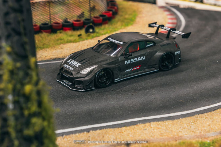 [Preorder] Tarmac Works 1:43 LB-Silhouette WORKS GT NISSAN 35GT-RR Full Carbon T43-022-CBN