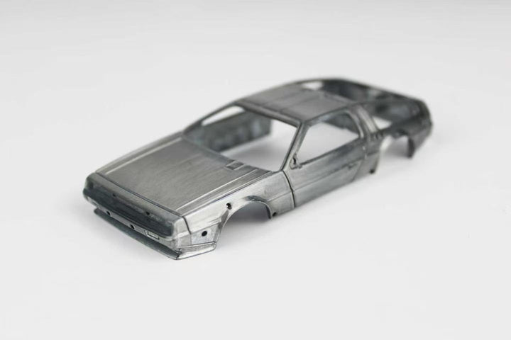 [Preorder] Zincit Model 1:43 Back to the Future Flying DeLorean (2 Versions)