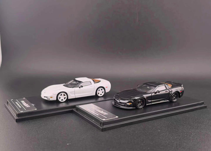 [Preorder] Fine Works64 1:64 Corvette C5 (2 Colours)