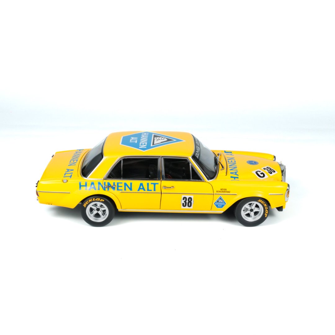 [Preorder] MINICHAMPS 1:18 Mercedes-Benz 300SEL 6.8 1971 HANS HEYER - 'HANNEN ALT'