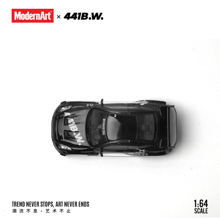 [Preorder] ModernArt 1:64 Nissan GTR35 &amp; Mercedes Actros Truck set (2 Versions) MD641530/MD641531