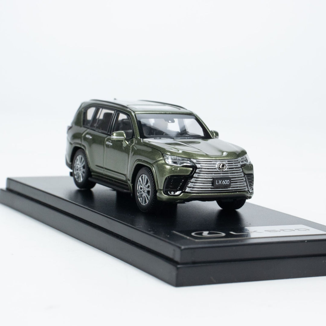 LCD 1:64 Lexus LX600 Green Diecast