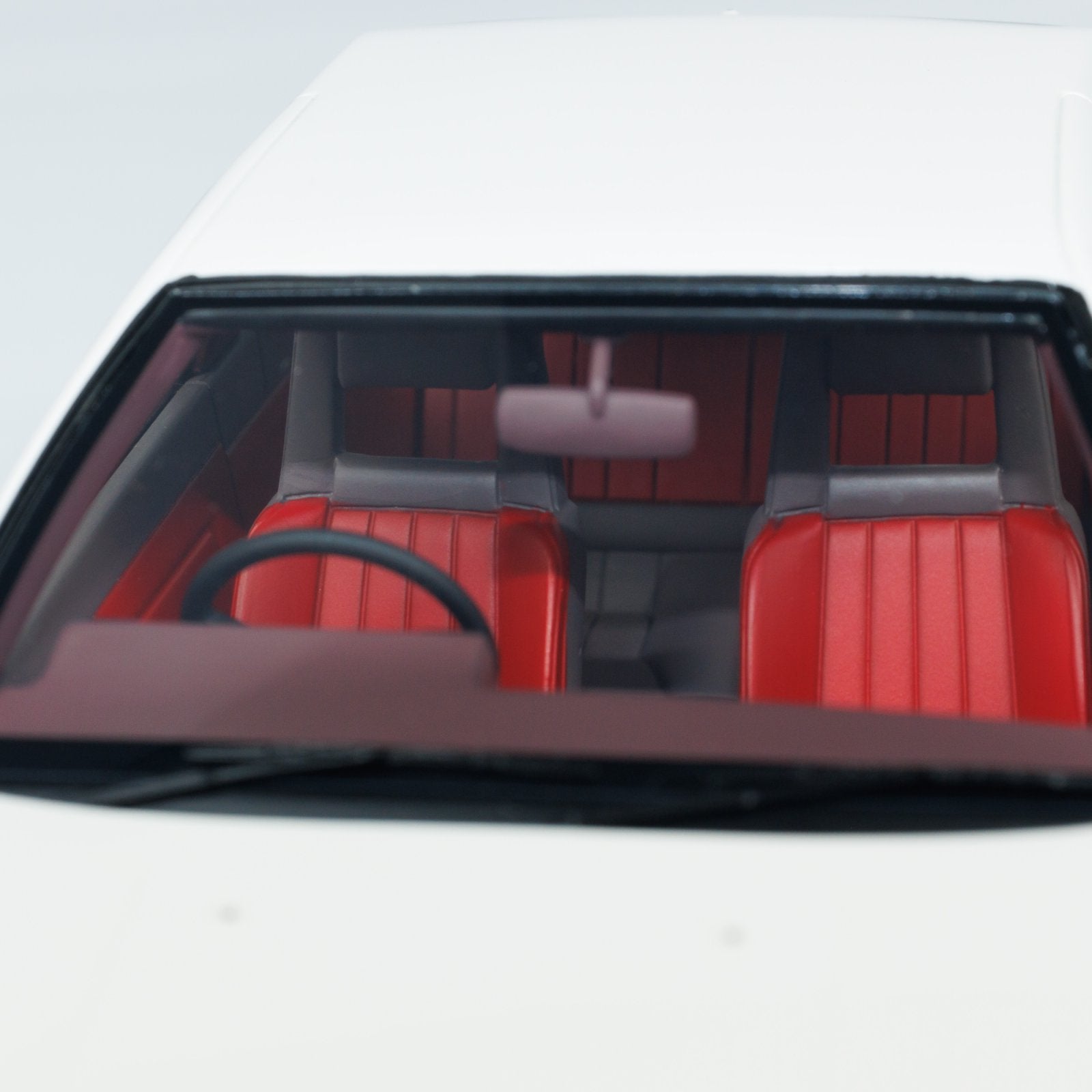 OttO 1:18 TOYOTA SPRINTER TRUENO AE86 WHITE OT444B – Horizon