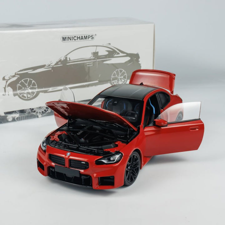 MINICHAMPS 1:18 BMW M2 - G87- 2023 - RED METALLIC 110023120
