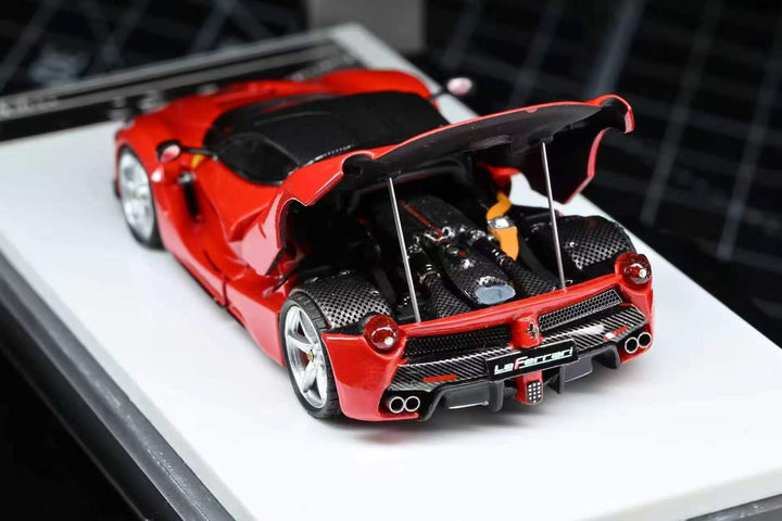 [Preorder] Street Buster 1:64 Ferrari F150 Rosso Corsa (2 Variants)