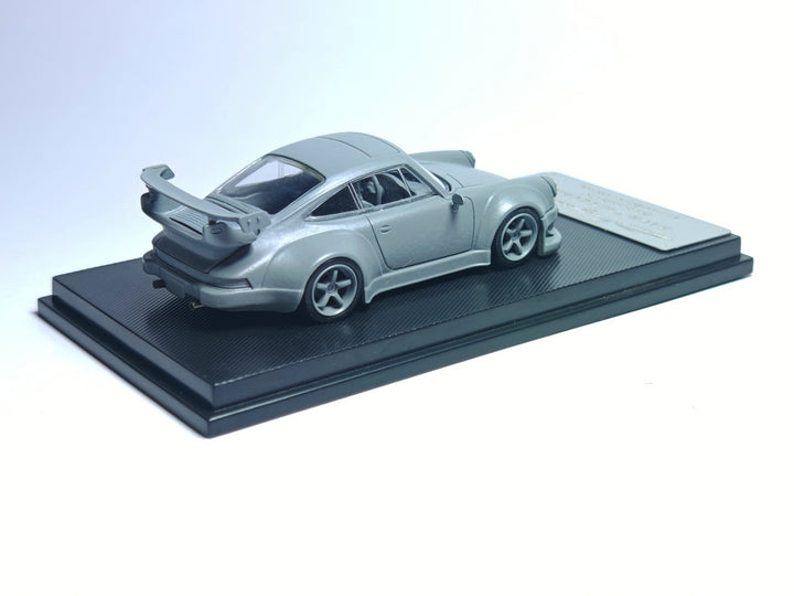 Model Collect 1:64 RWB 930 3.8 Type Wing Grey