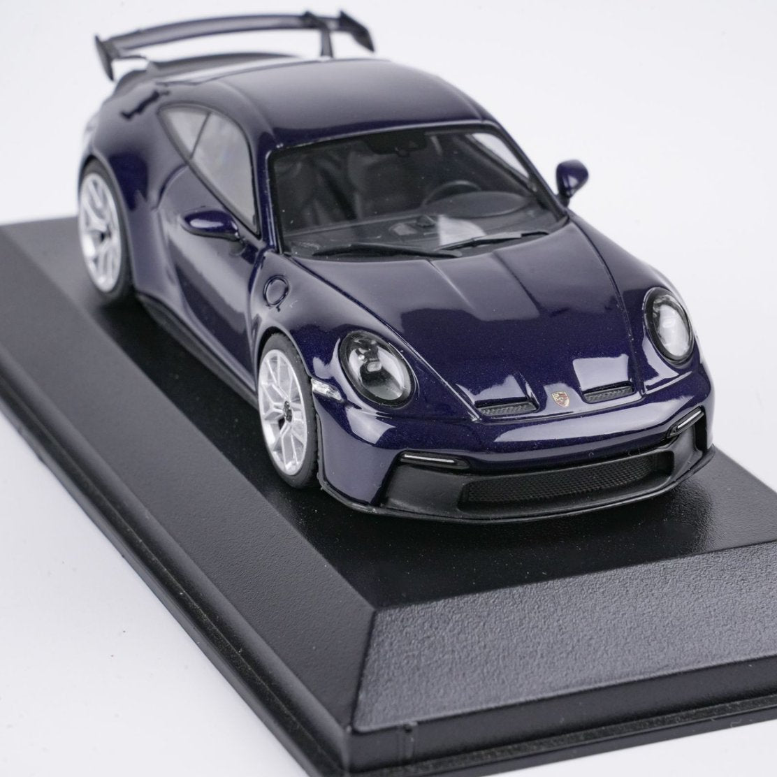 MINICHAMPS 1:43 PORSCHE 911(992) GT3 2021- BLUE METALLIC 410069208