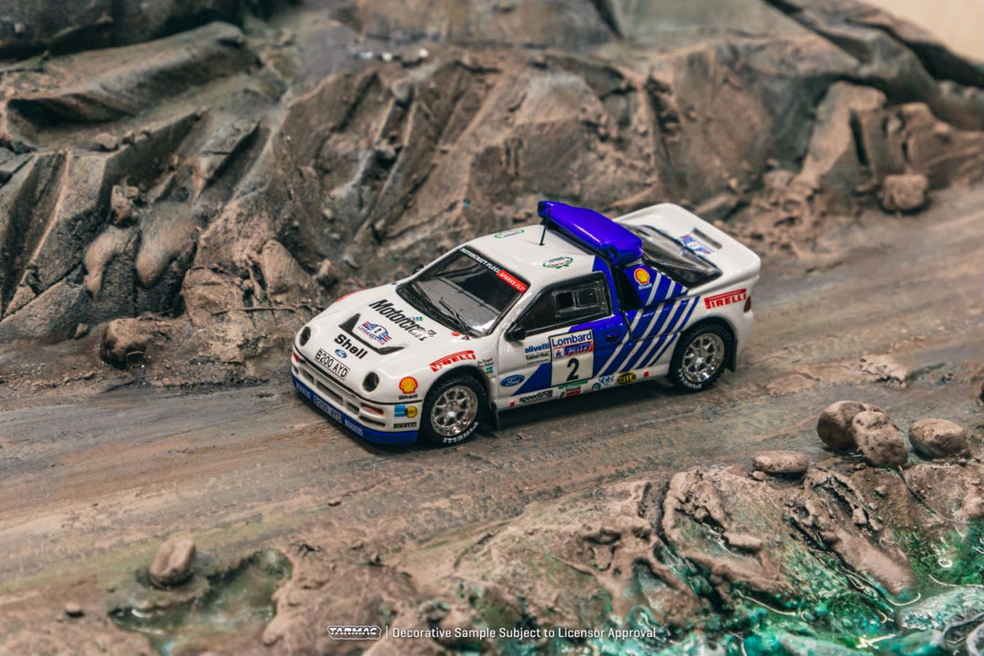 [Preorder] Tarmac Works 1:64 Ford RS200 Lombard RAC Rally 1986 T64P-001-86RAC02