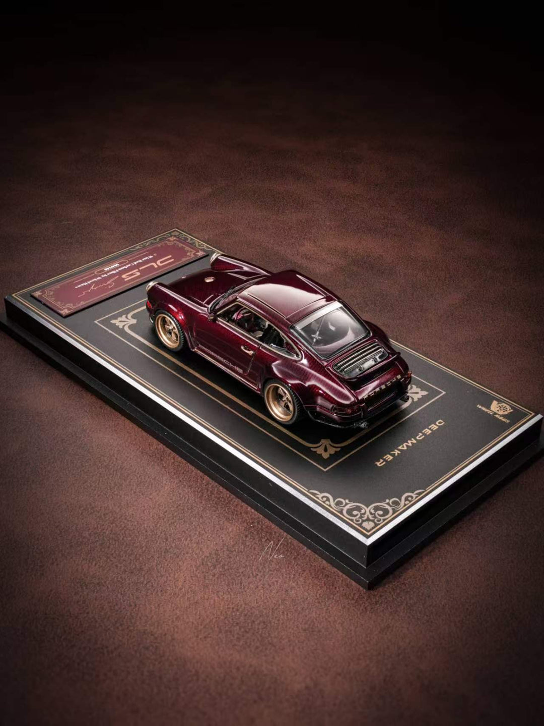 [Preorder] DeepMaker x Wheel Haus 1:64 Porsche Singer DLS Wine Red Carbon Fiber
