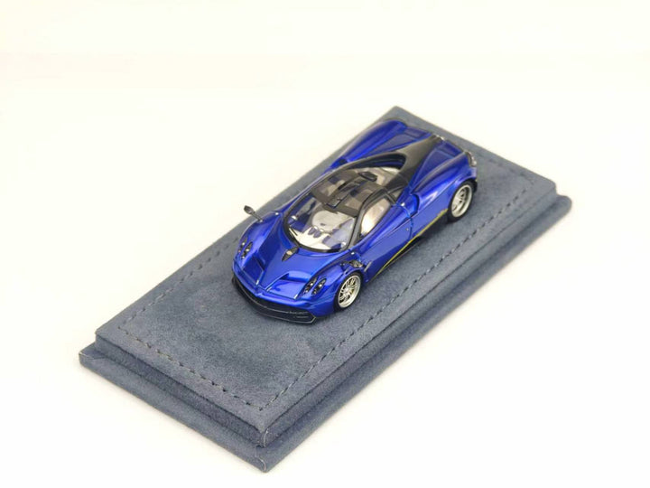 [Preorder] GRADE PRO 1:64 Pagani Huayra (6 Colours)