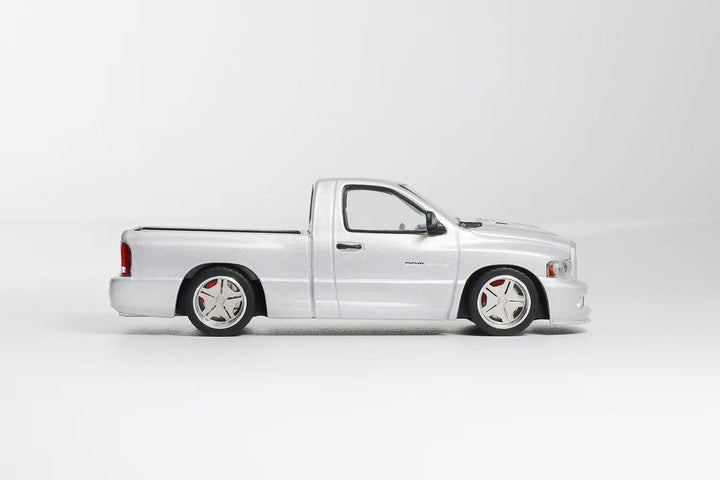 [Preorder] SHOOM64 1:64 Dodge 2003 RAM SRT-10 Silver (LHD) SHOOM-103-004