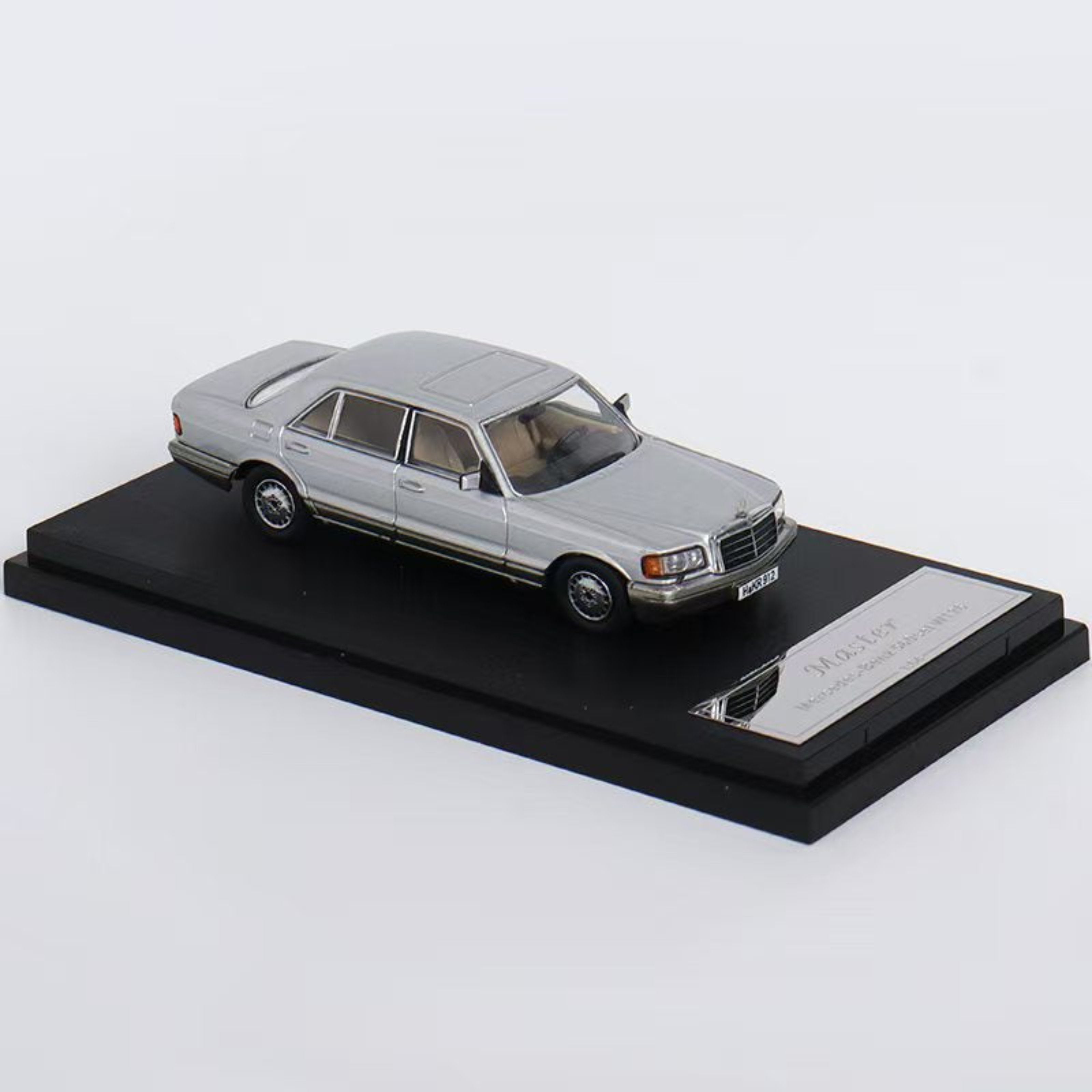 4R-254 Master 1/64 メルセデスベンツ 560SEL W126 Master 1/64 Alloy diecast car model Mercedes Benz 560SEL
