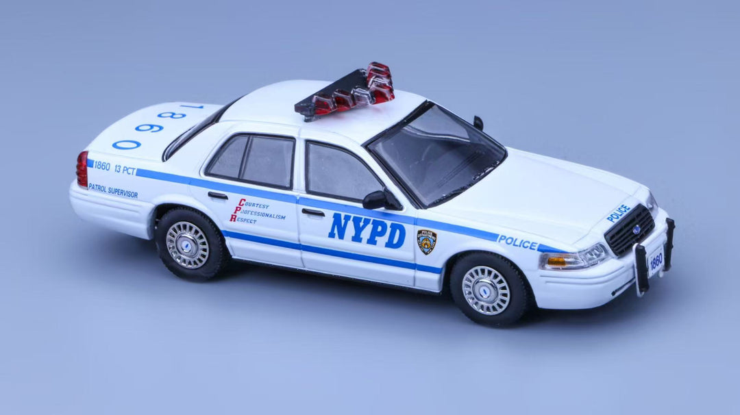 [Preorder] Rollin 1:64 Ford CROWN VICTORIA Yellow Cab TAXI NEW YORK CITY