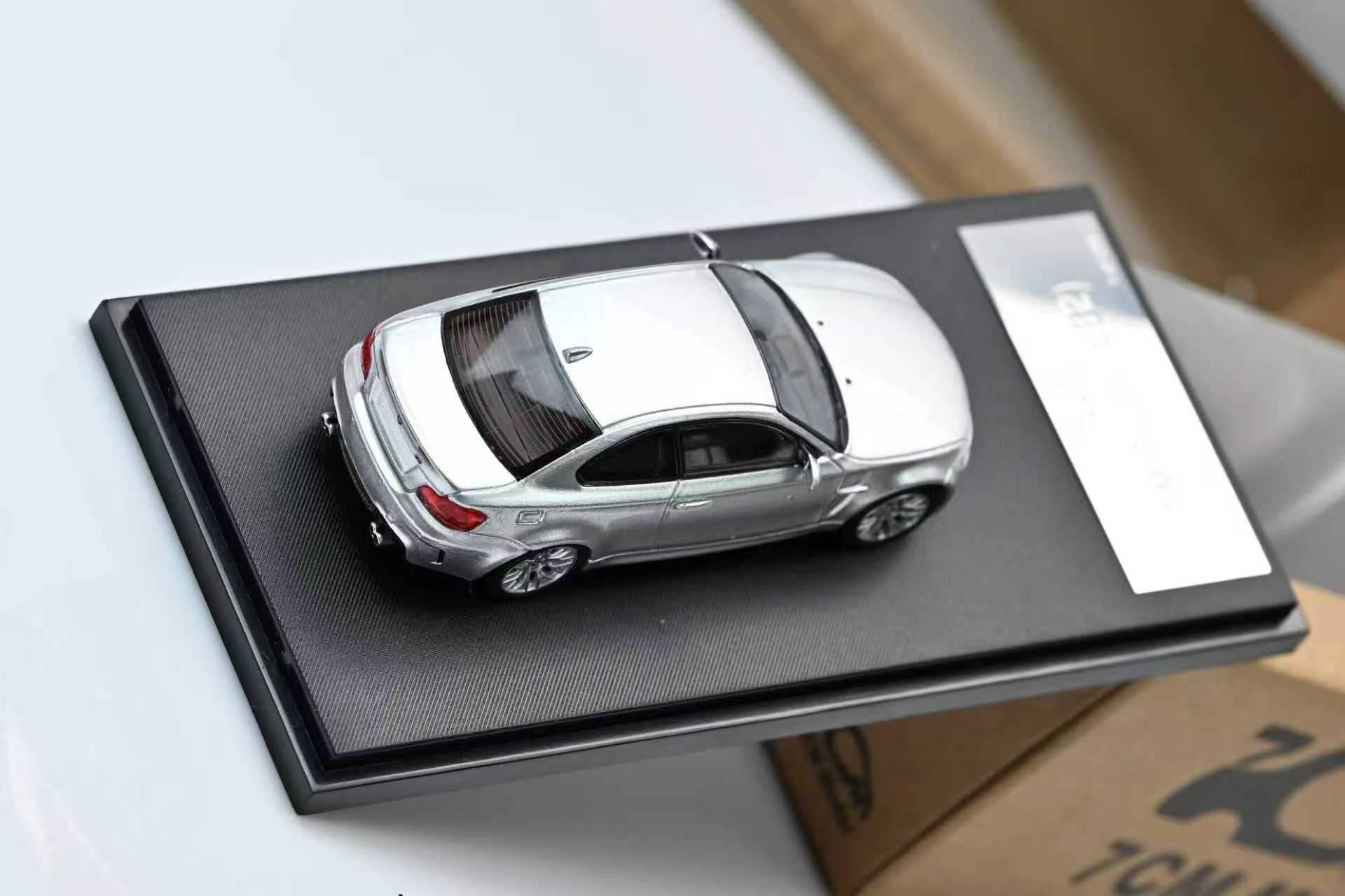 Preorder] 7CM Model 1:64 BMW 1M Coupe (E82) Glacier Silver