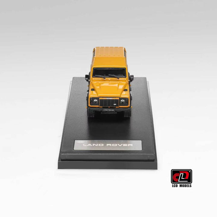 [Preorder] LCD 1:64 Land Rover Defender 90 V8 (3 Colours) LCD64016