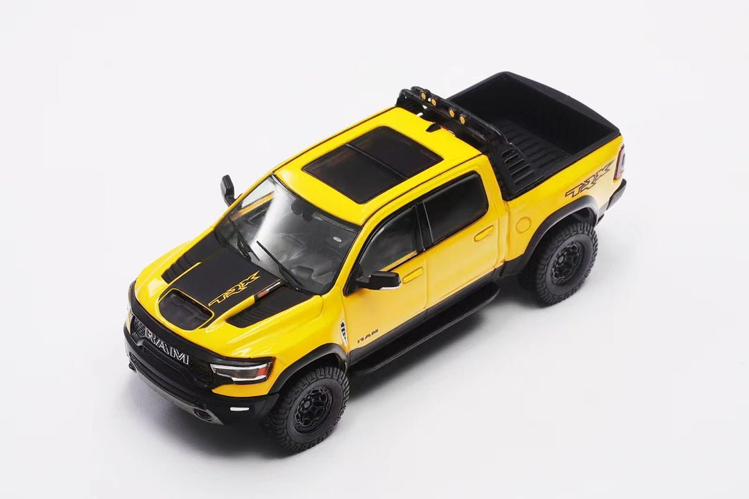 [Preorder] Shadow Pro 1:64 Ram 1500 TRX 2023 Pickup Yellow KS-067-665