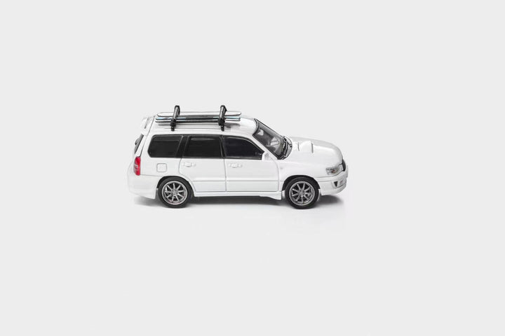 [Preorder] Model Model 1:64 Subaru Forester STI Version White MM64-SG9-003