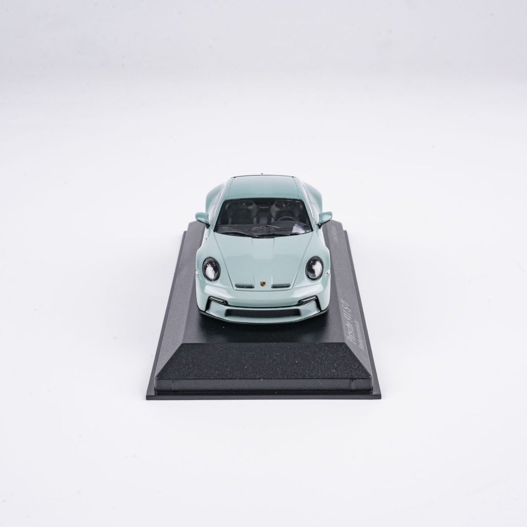 MINICHAMPS 1:43 PORSCHE 911(992) S/T - 2023 - GREEN METALLIC 410063021