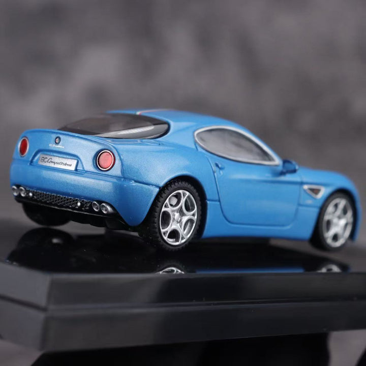 [Preorder] MOTORHELIX 1:64 Alfa Romeo 8C Ice Lake Blue