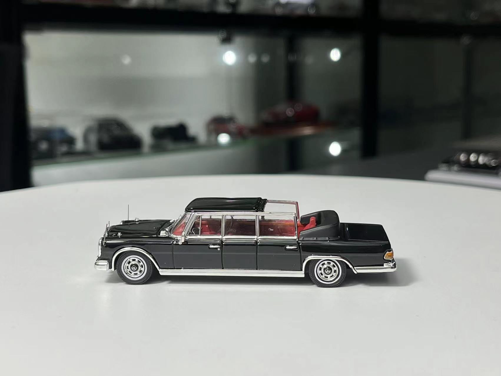 Preorder] TPC 1:64 Mercedes-Benz S600 Pullman Extended Roadster
