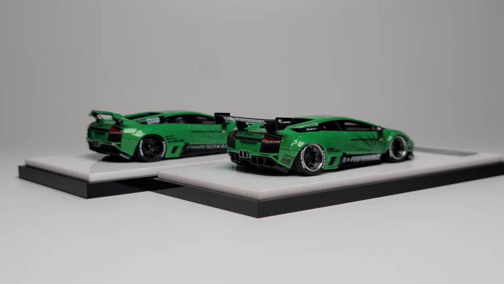 Preorder] 404 ERROR 1:64 LBWK Lamborghini Murciélago (8 Variants