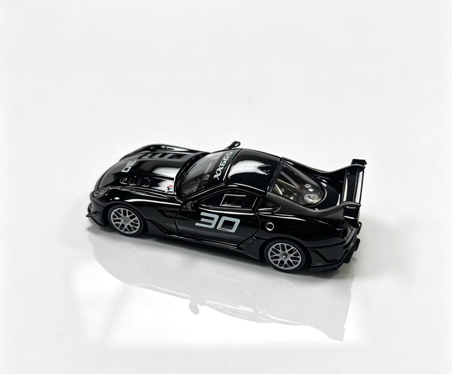 Preorder] Rhino Model 1:64 Ferrari 599XX EVO (with opening engine