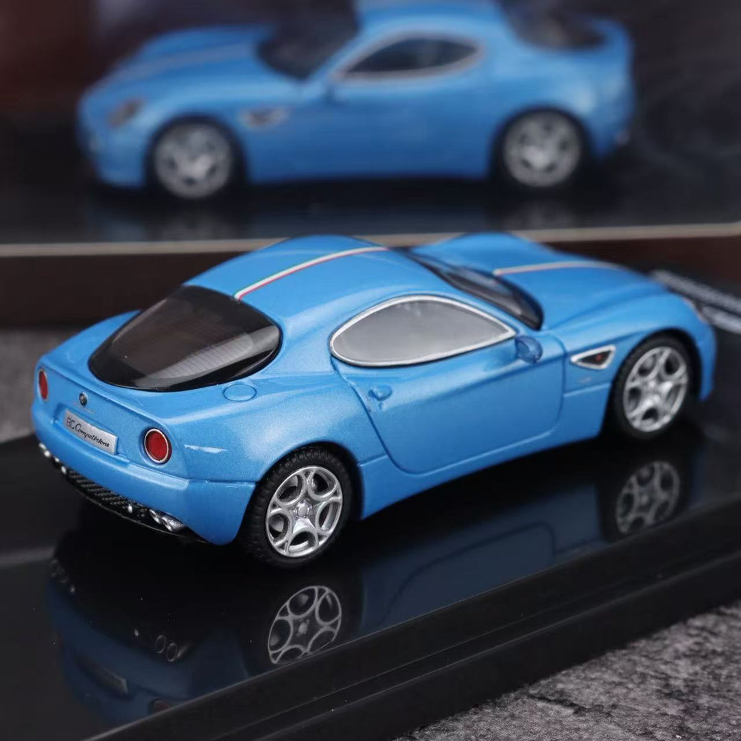 [Preorder] MOTORHELIX 1:64 Alfa Romeo 8C Ice Lake Blue